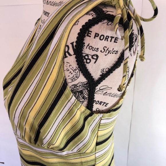 V neck wrapper top lime green striped top size Med ties on shoulders, stretch - Picture 4 of 6